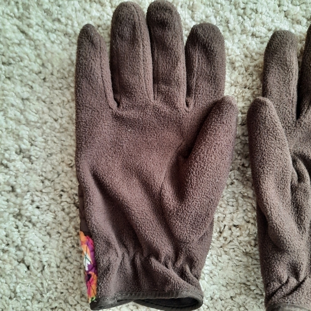 Vera Bradley English rose quilted floral brown fleece gloves size M/L - Picture 7 of 11